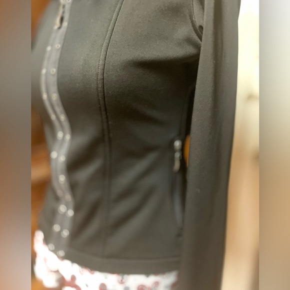 Wooly Bully Wear Jacket - Picture 6 of 12